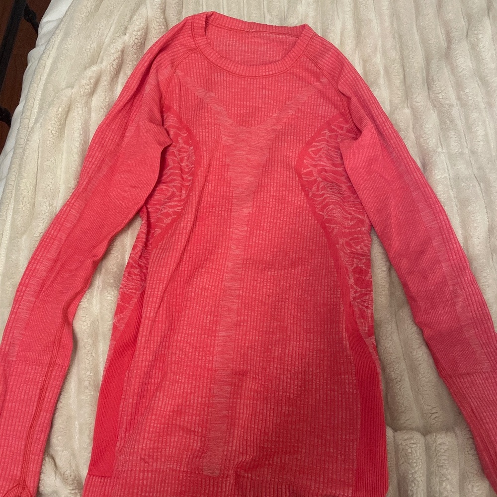lululemon long sleeve top